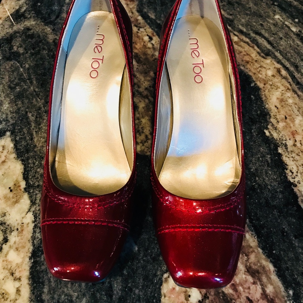 Me Too red patent leather wedge heel 6.5